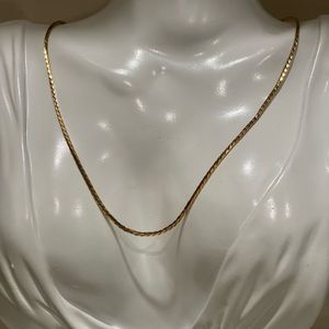 Vintage Monet signed golden chain